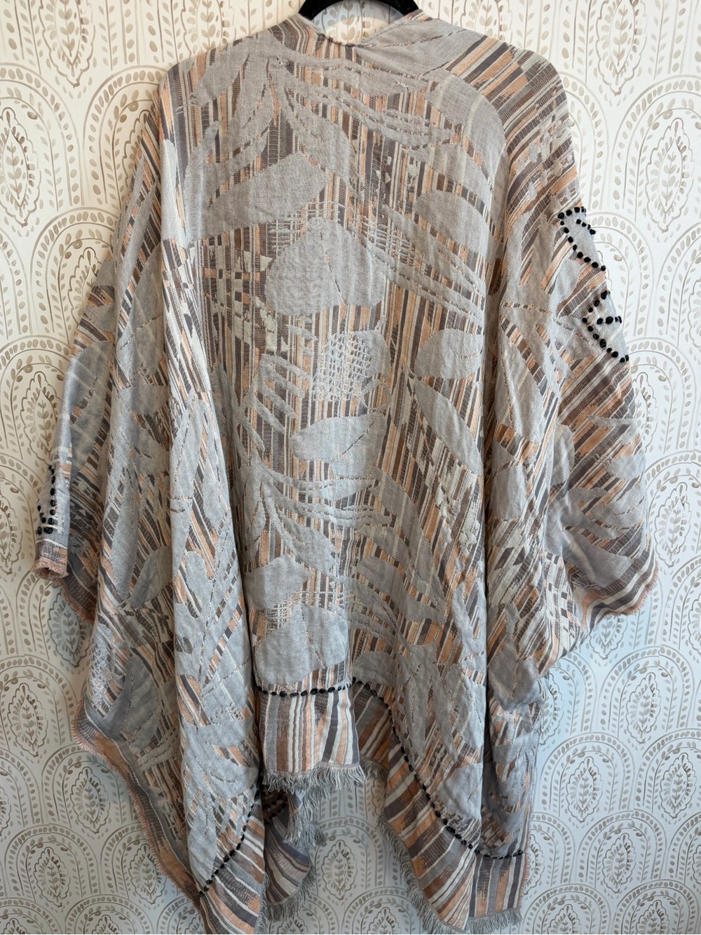 NWT World Market Duster/Kimono. Cotton / Viscose. Tan Light Blue Embroidered - Picture 8 of 8